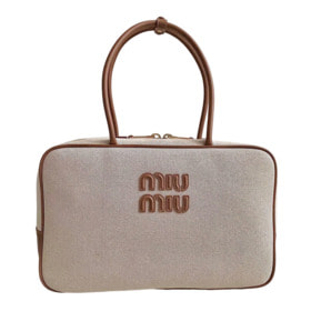   MIU MIU Beau