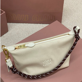   MIU MIU