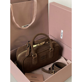 ������� ����� MIU MIU arcadie