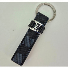 ������ L�UIS VUI���N Dragonne M�n�gr�m