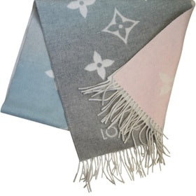 �������� -���� L�UIS VUI���N Reykjavik Gradient