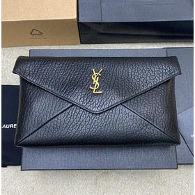 ����� ������� S�IN� L�UR�N� LE Cassandre