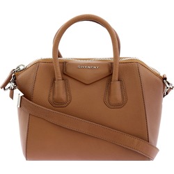       GIVENCHY Antigona